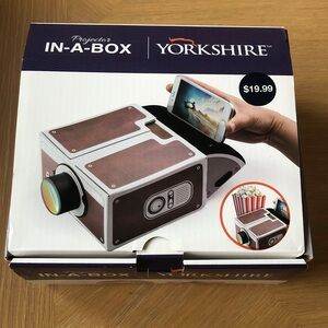 Yorkshire Smartphone Projector Box